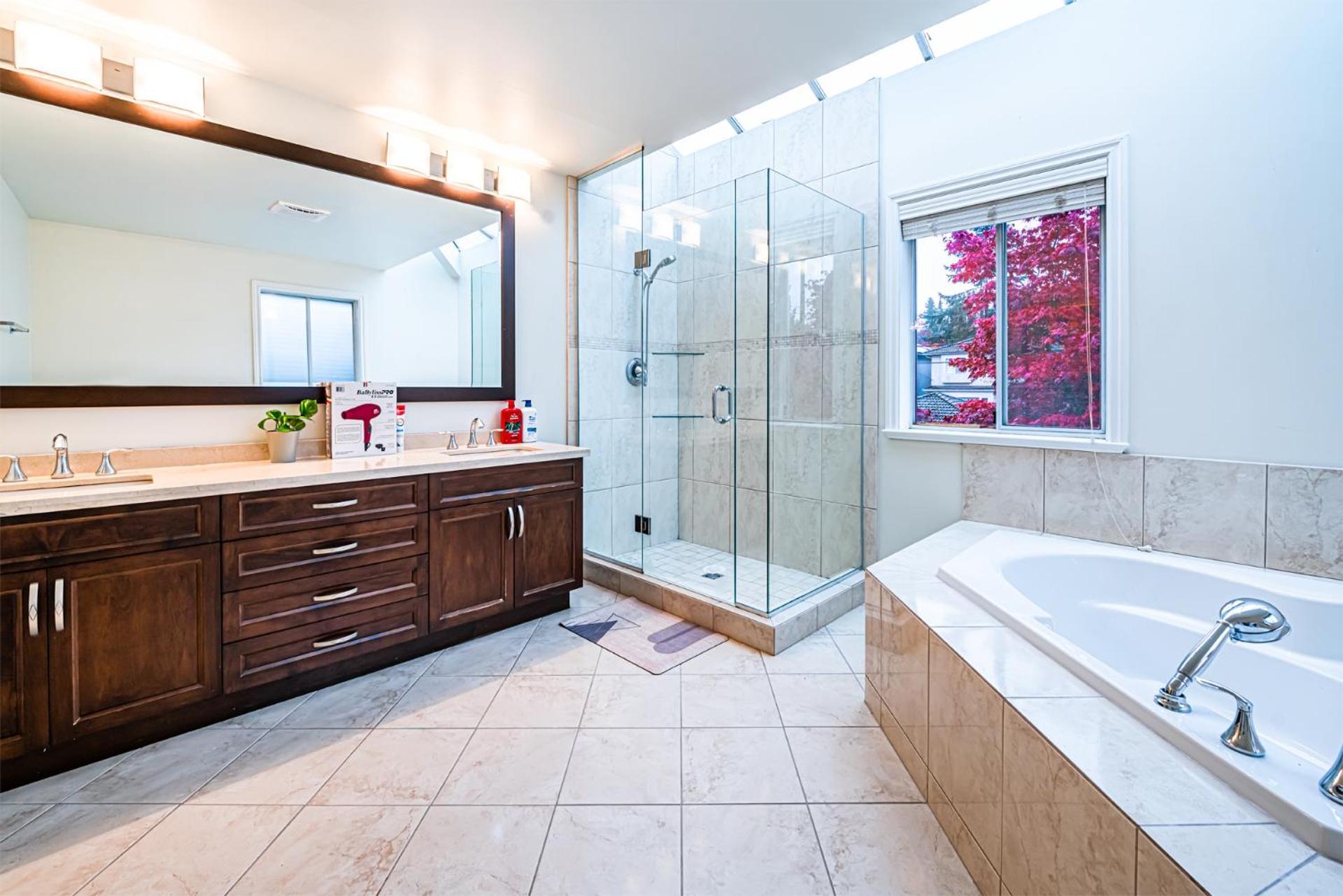 The Ester House Vancouver Ngoại thất bức ảnh